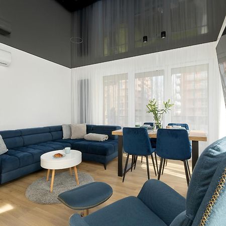 Stylish Apartment Wyspa Solna By Renters Prestige كولوبرزيغ المظهر الخارجي الصورة