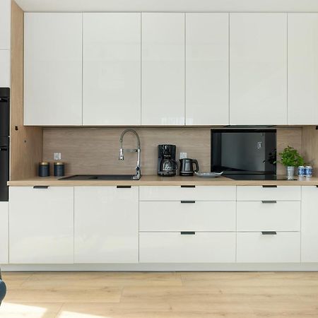 Stylish Apartment Wyspa Solna By Renters Prestige كولوبرزيغ المظهر الخارجي الصورة